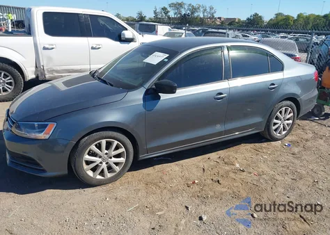2015 Volkswagen Jetta 1.8T Se from USA, damaged, VIN 3VWD17AJ7FM285278